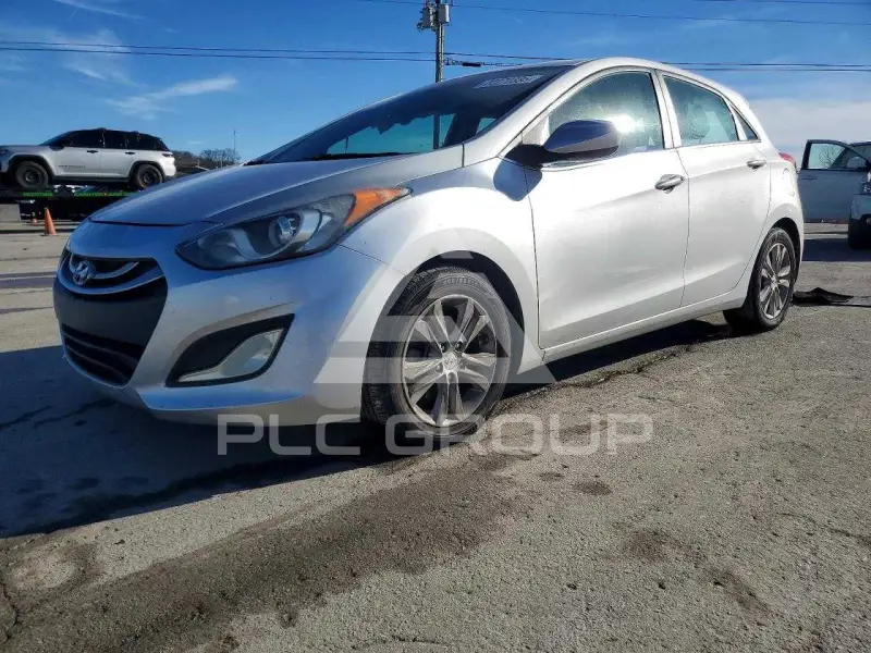 2013 Hyundai Elantra фото