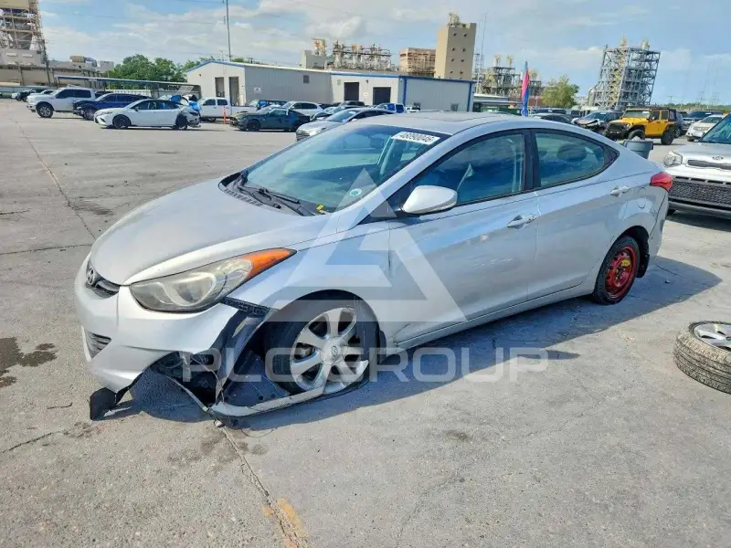 2013 Hyundai Elantra фото