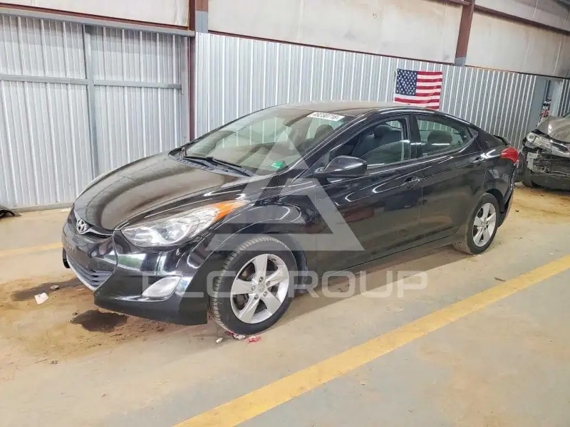 2013 Hyundai Elantra фото