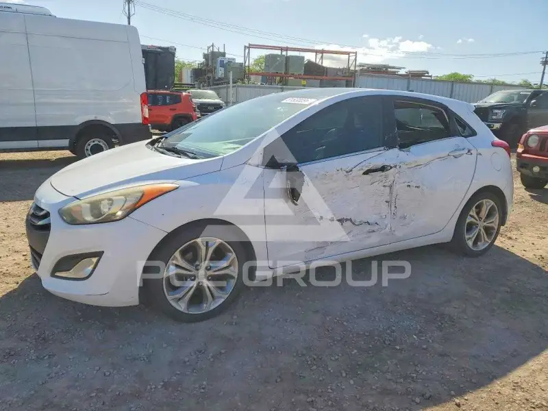 2013 Hyundai Elantra фото