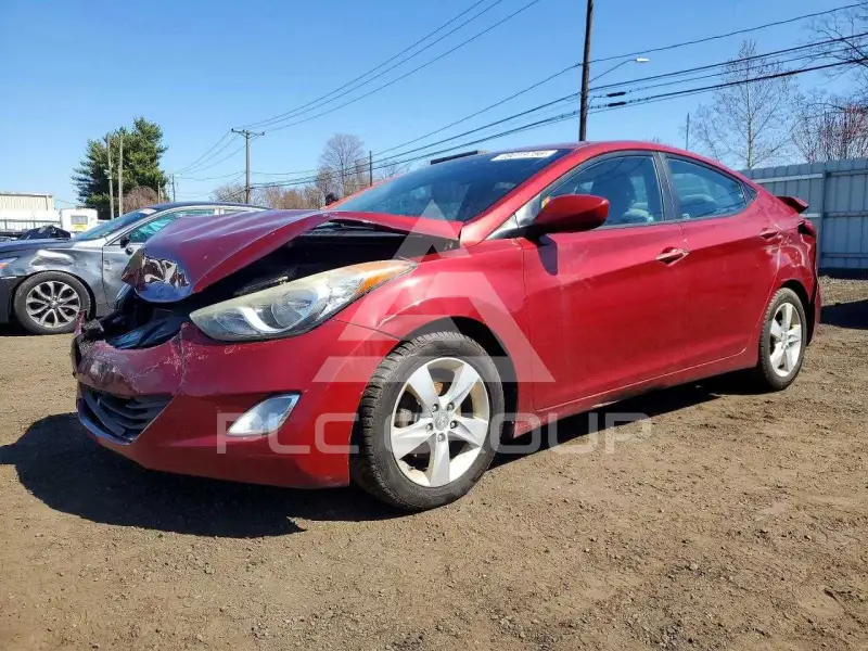2013 Hyundai Elantra фото