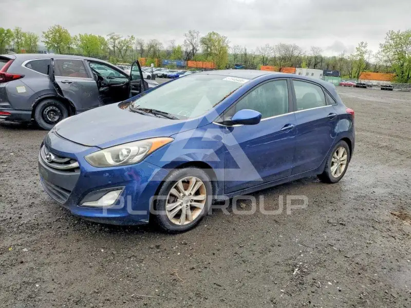 2013 Hyundai Elantra фото