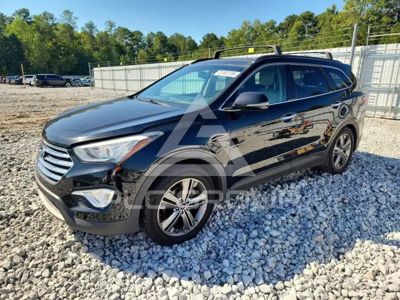 2013 Hyundai Santa Fe photo