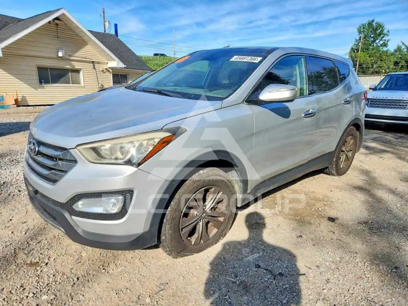 2013 Hyundai Santa Fe photo