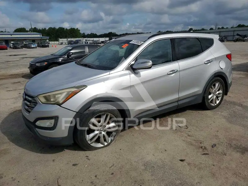2013 Hyundai Santa Fe photo