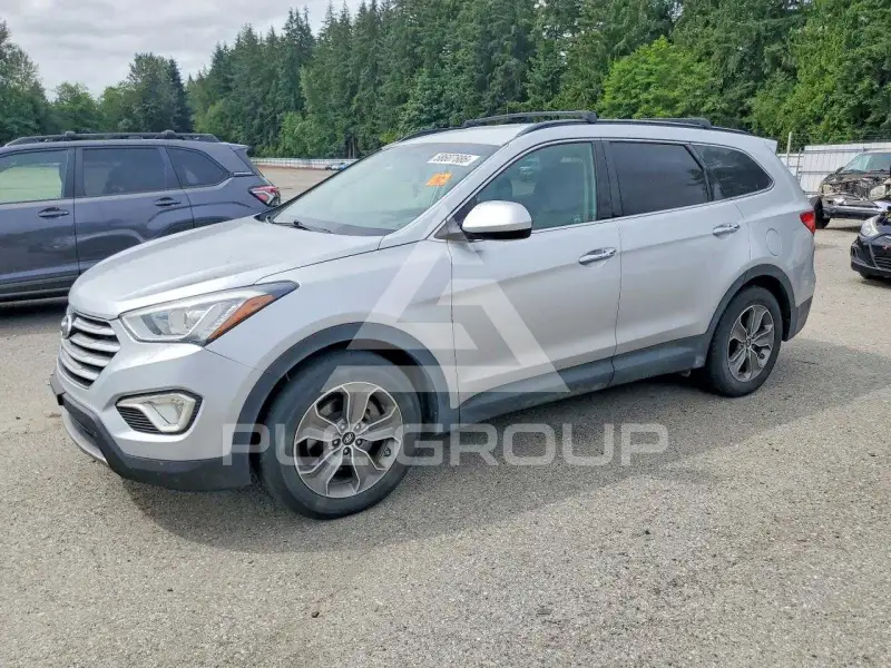 2013 Hyundai Santa Fe photo