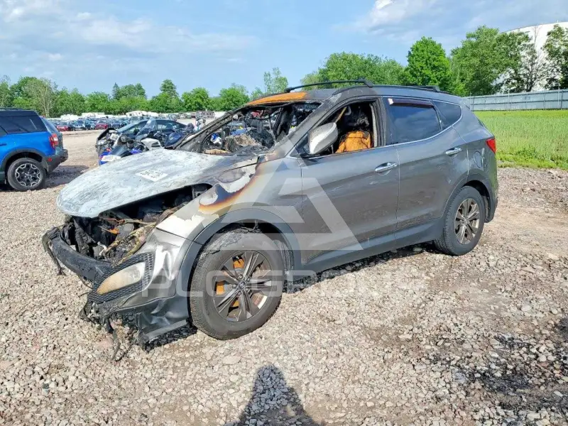 2013 Hyundai Santa Fe photo