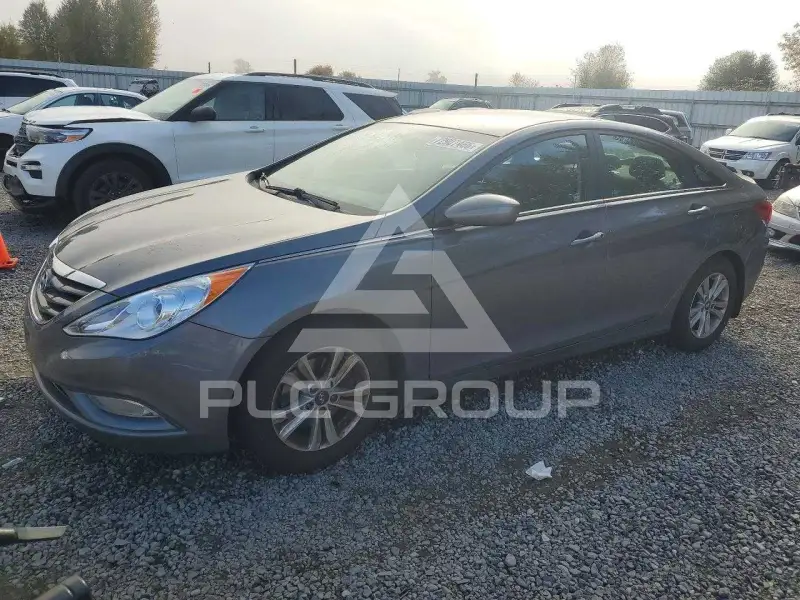 2013 Hyundai Sonata photo
