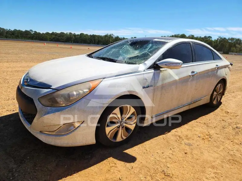 2013 Hyundai Sonata photo