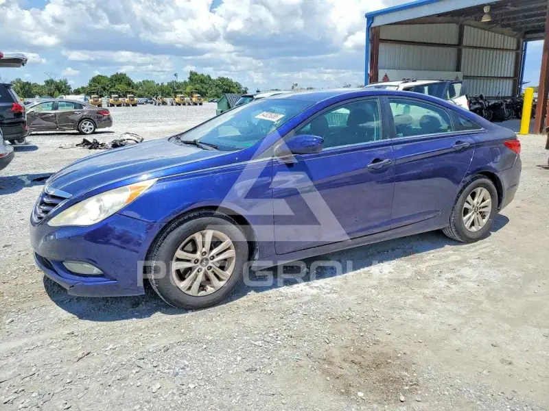 2013 Hyundai Sonata photo
