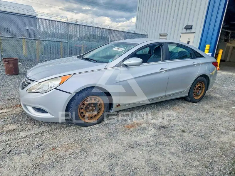 2013 Hyundai Sonata photo