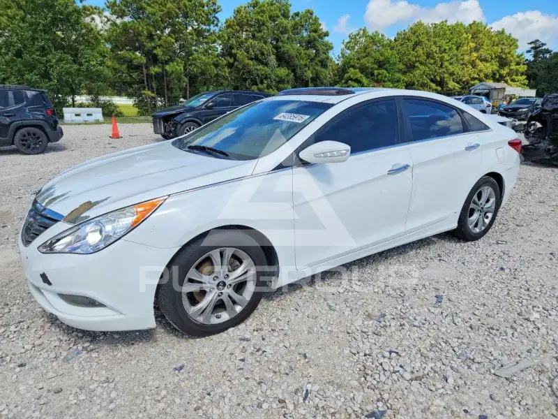 2013 Hyundai Sonata photo