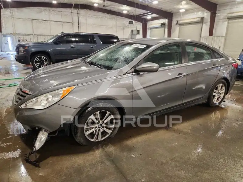 2013 Hyundai Sonata photo