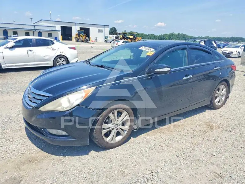 2013 Hyundai Sonata фото