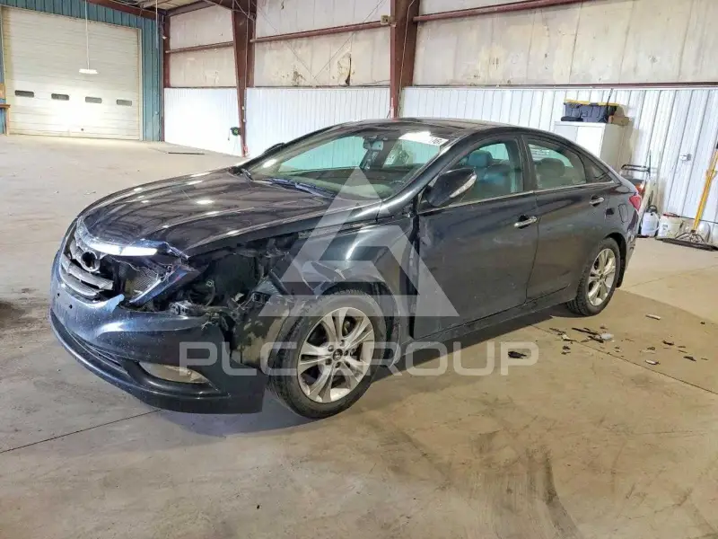 2013 Hyundai Sonata photo
