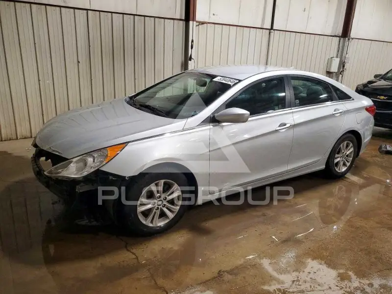 2013 Hyundai Sonata photo