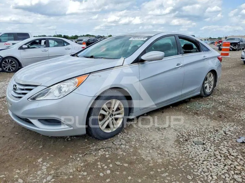 2013 Hyundai Sonata photo