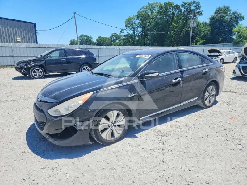 2013 Hyundai Sonata photo
