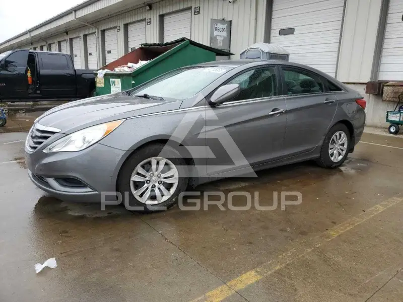 2013 Hyundai Sonata photo