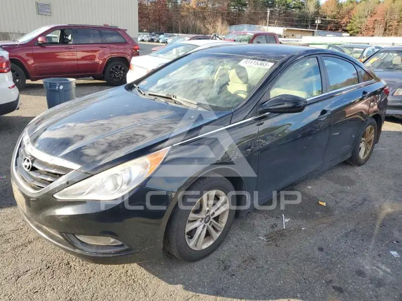 2013 Hyundai Sonata photo