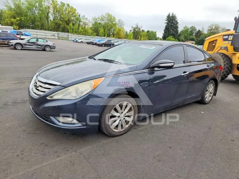 2013 Hyundai Sonata photo