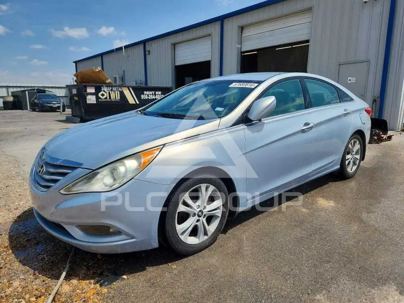 2013 Hyundai Sonata photo