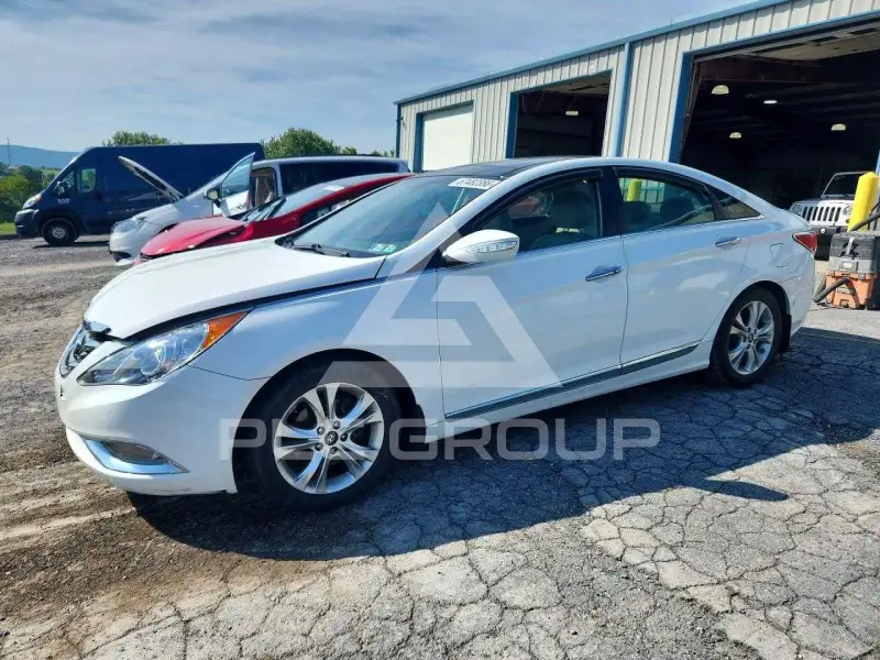 2013 Hyundai Sonata фото