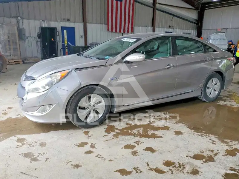 2013 Hyundai Sonata фото