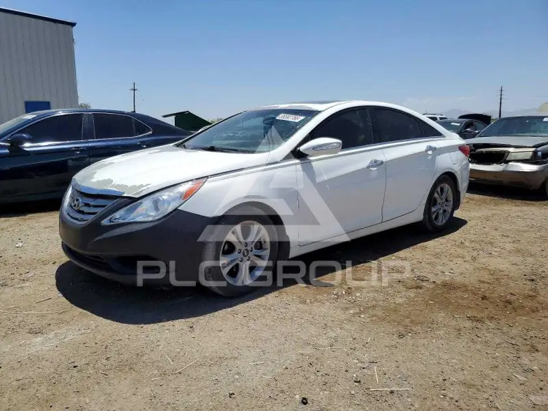 2013 Hyundai Sonata photo