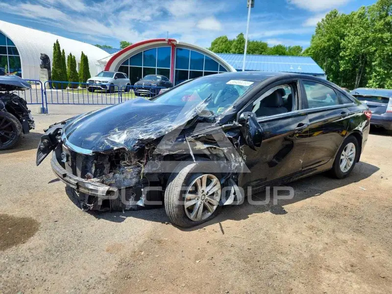 2013 Hyundai Sonata photo