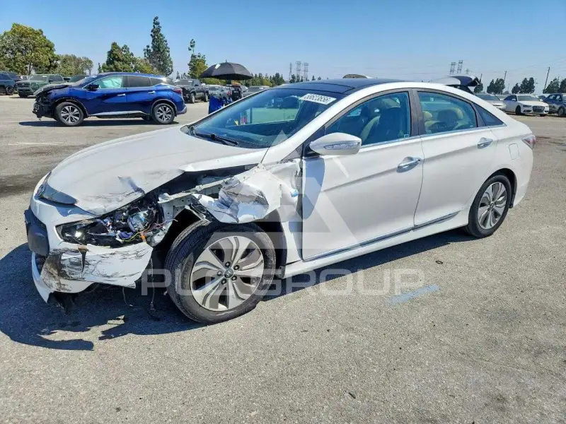 2013 Hyundai Sonata photo