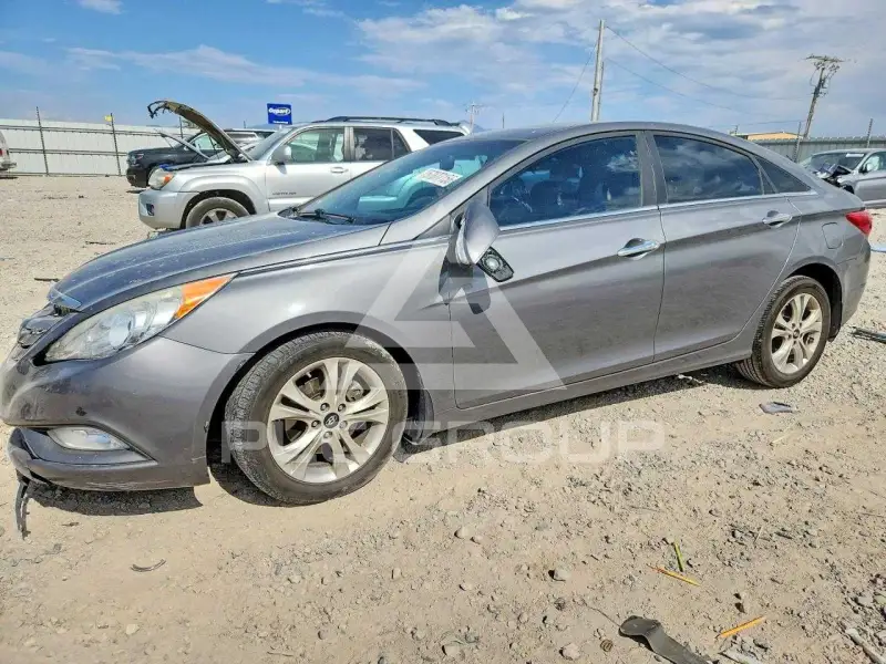 2013 Hyundai Sonata photo