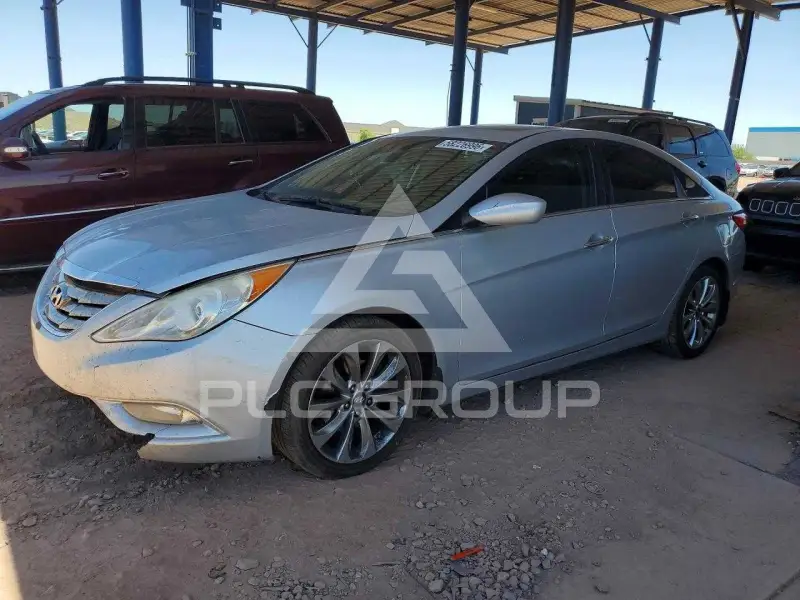 2013 Hyundai Sonata photo