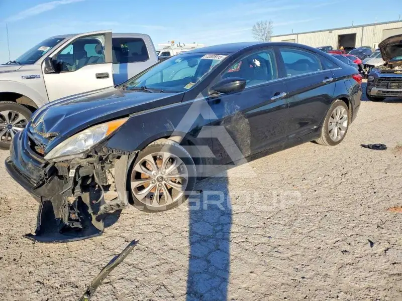 2013 Hyundai Sonata photo