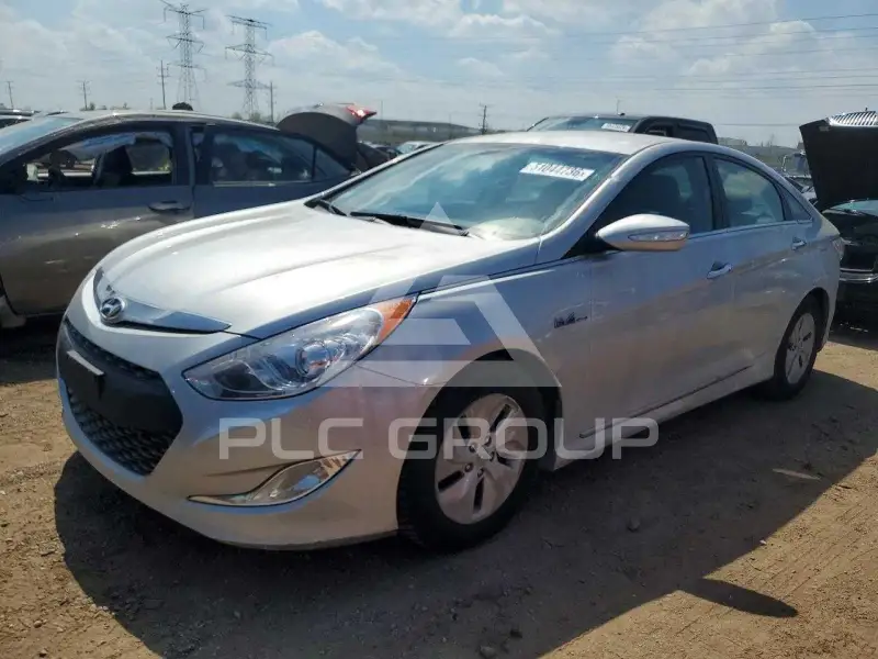 2013 Hyundai Sonata photo