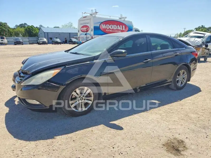 2013 Hyundai Sonata photo