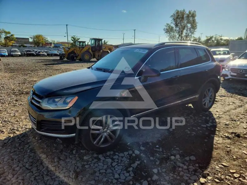 2013 Volkswagen Touareg фото