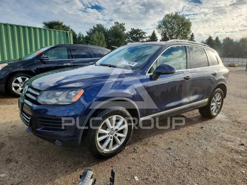 2013 Volkswagen Touareg фото