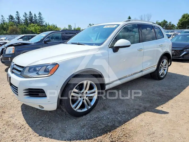2013 Volkswagen Touareg фото