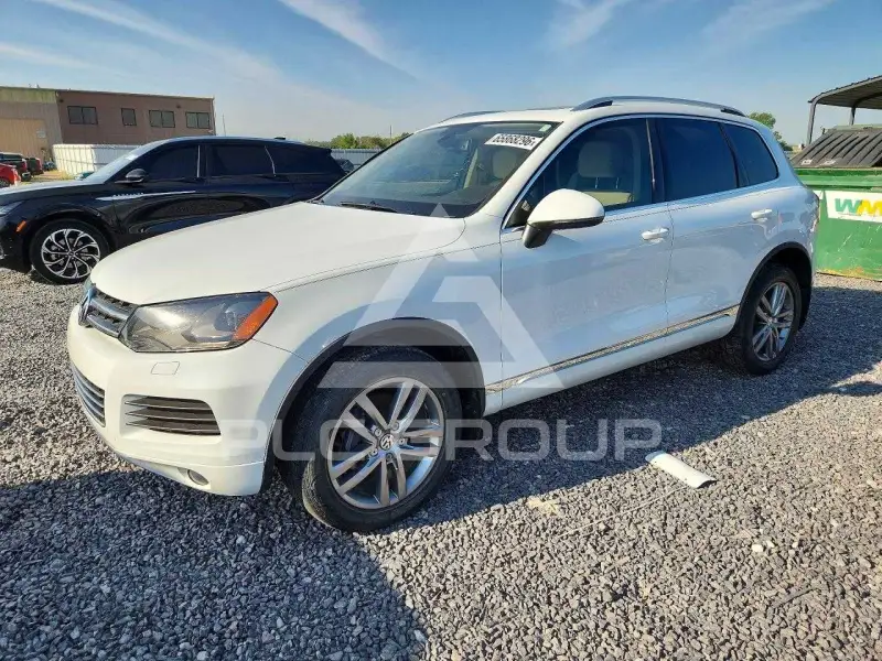 2013 Volkswagen Touareg фото
