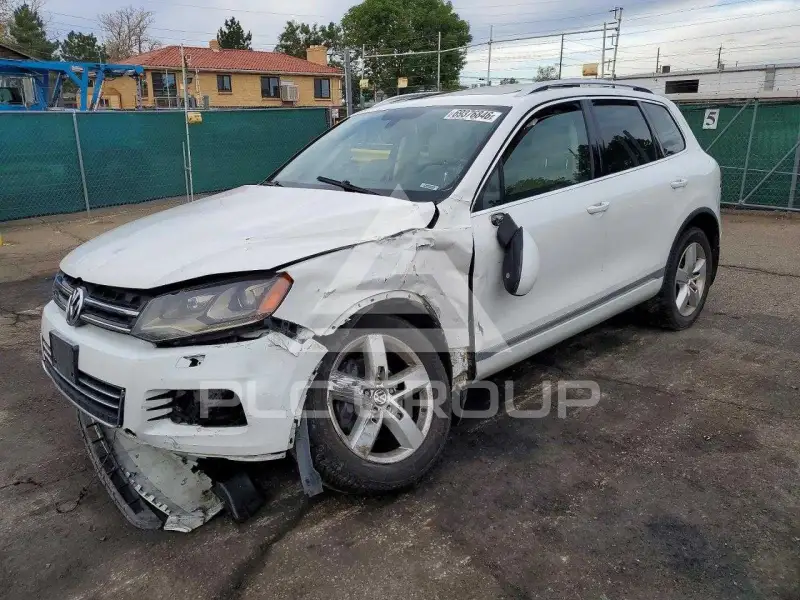 2013 Volkswagen Touareg фото