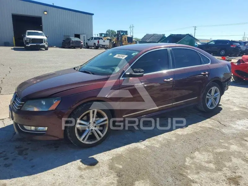 2013 Volkswagen Passat photo