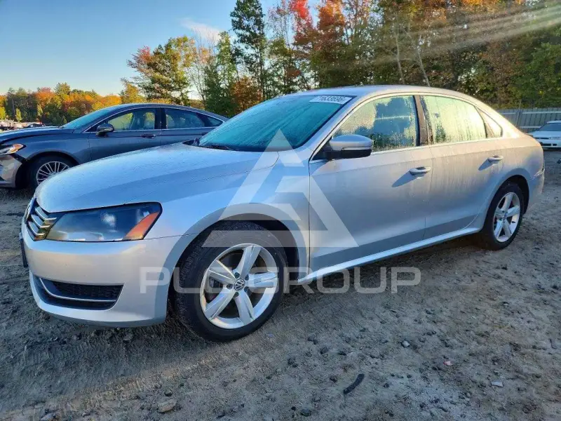 2013 Volkswagen Passat photo