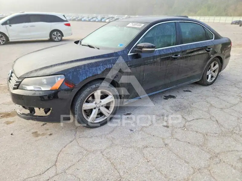 2013 Volkswagen Passat photo