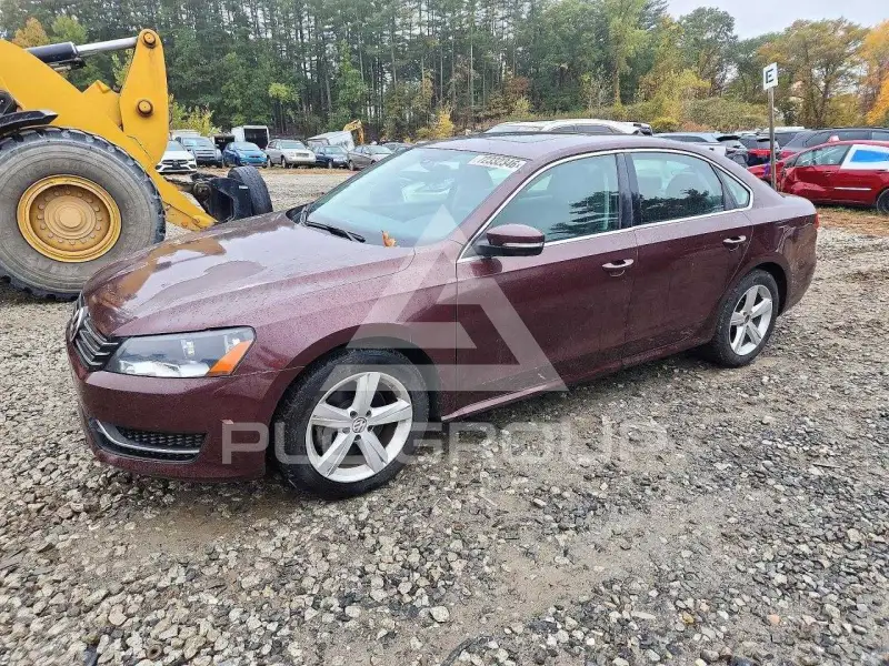 2013 Volkswagen Passat photo