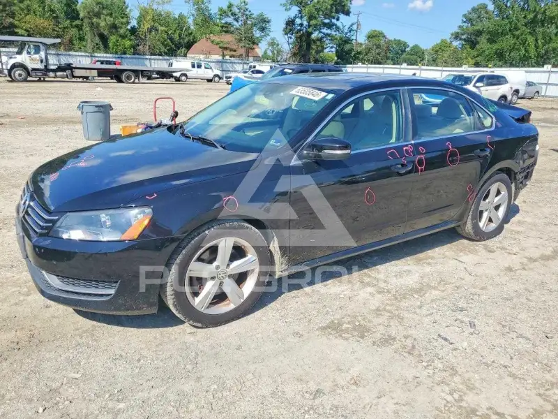 2013 Volkswagen Passat фото