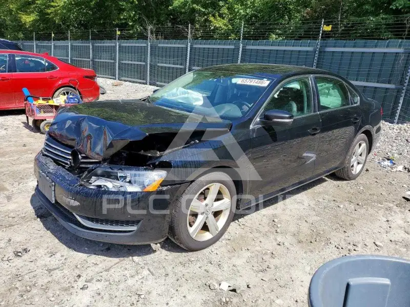 2013 Volkswagen Passat photo