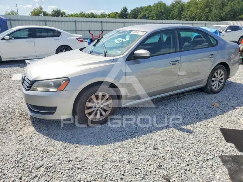 2013 Volkswagen Passat фото