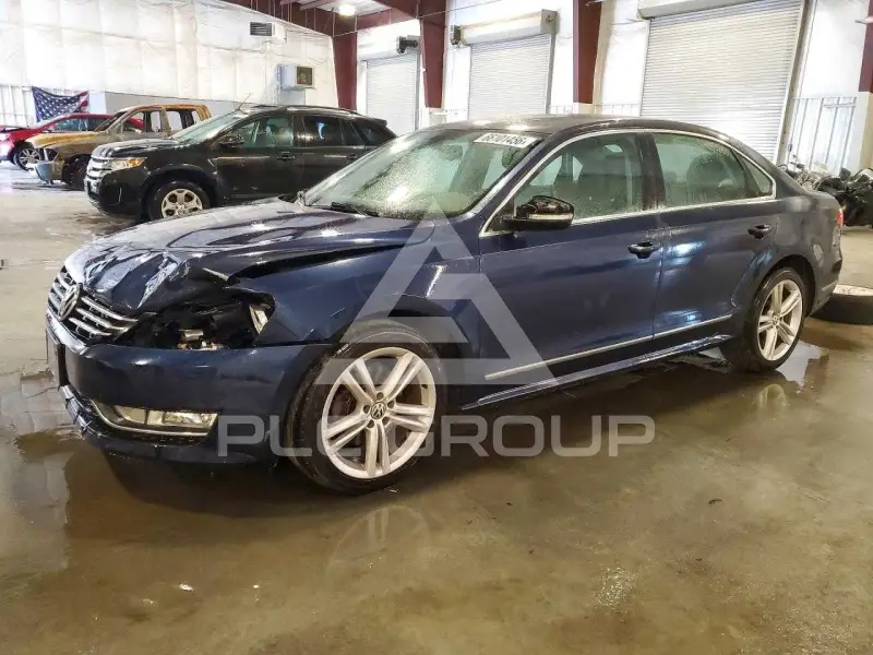 2013 Volkswagen Passat фото