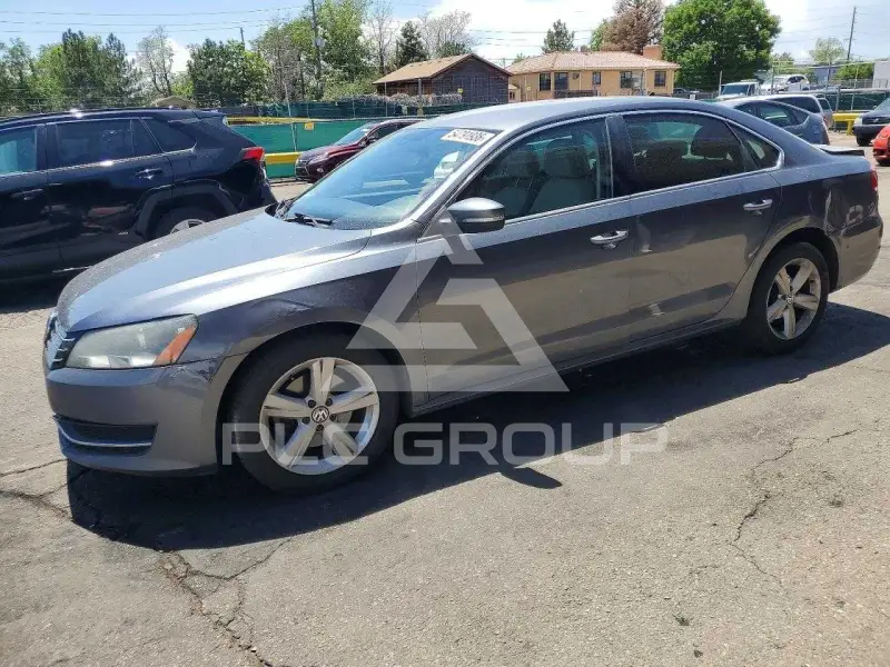 2013 Volkswagen Passat фото